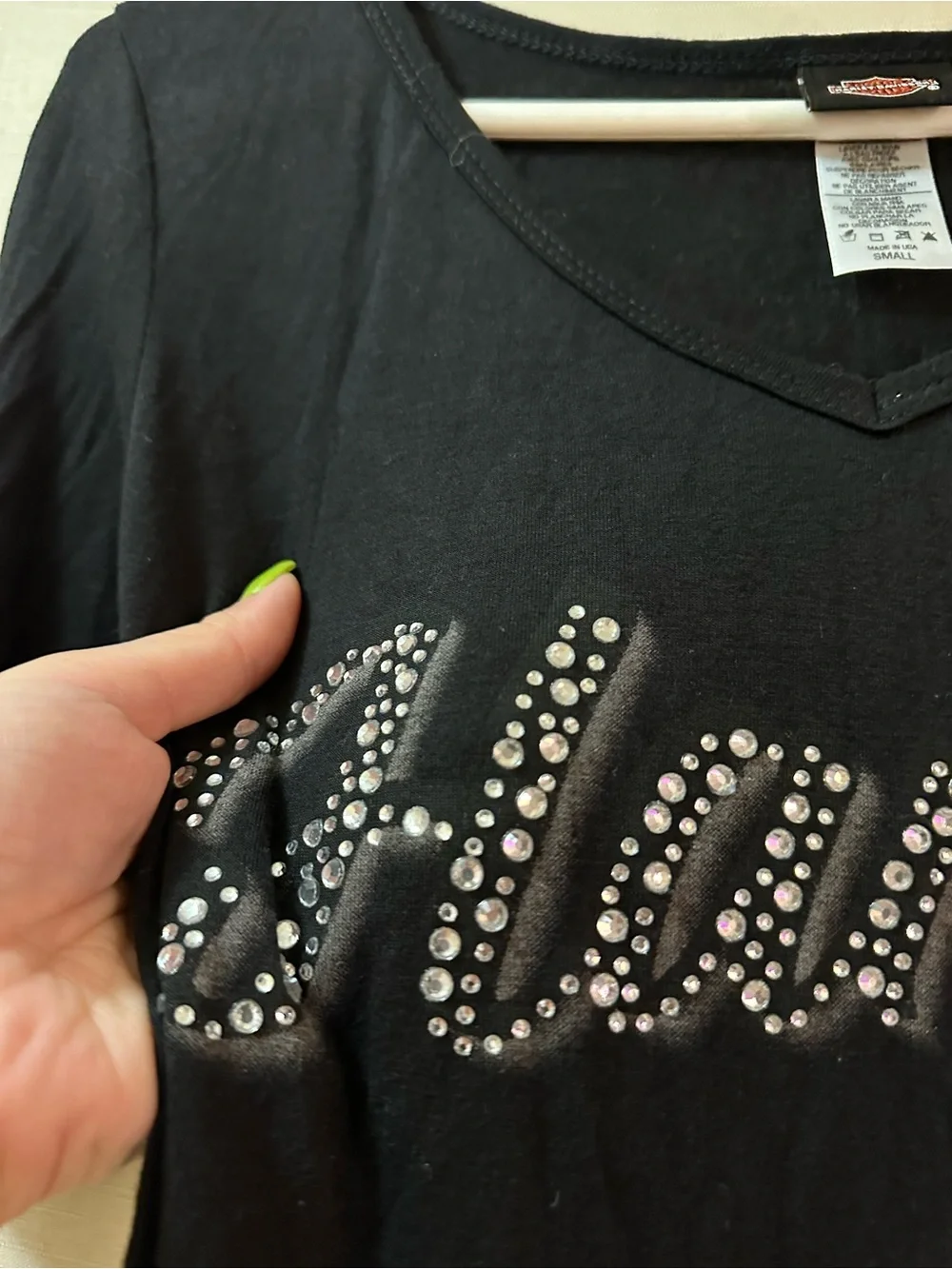 Harley Davidson Rhinestone V Neck Top Black Biker Tee Women’s Small Shirt - Picture 5 of 7